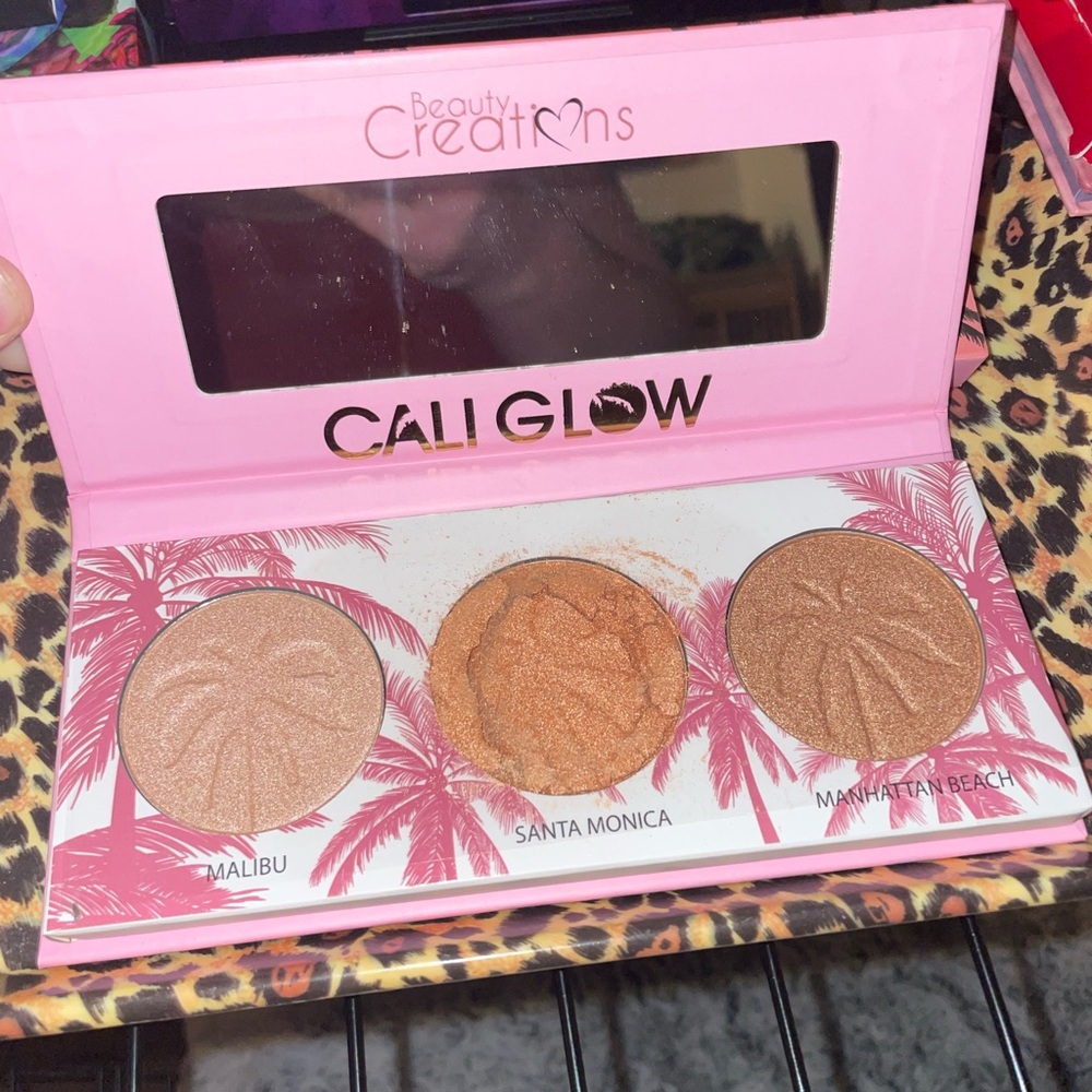 Beauty creations cali glo highlight pallet